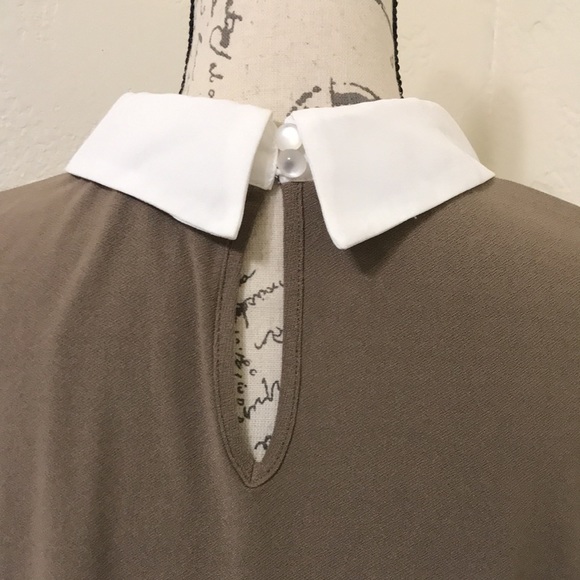 NWT A.U.W Tan blouse shirt with white collar and sleeves size Medium - Picture 5 of 13